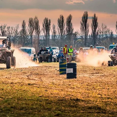 In - Balaton 18286 Апартаменты *