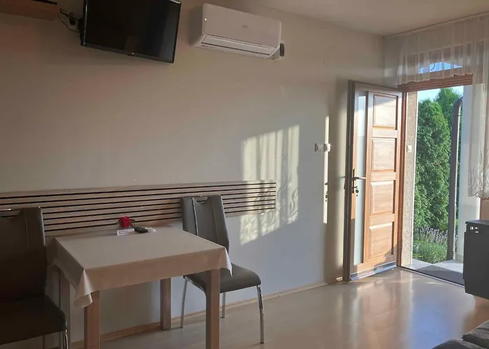 In - Balaton 18286 Appartement